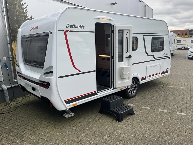 Dethleffs Nomad 460 EL MOVER-LUIFEL-NIEUW MODEL foto: 1