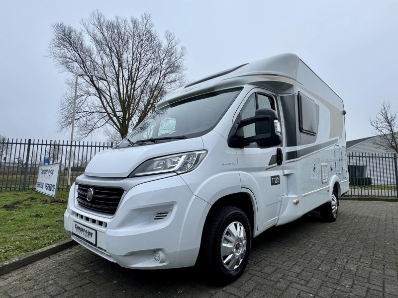 Carado T 132 Hymer group photo: 2