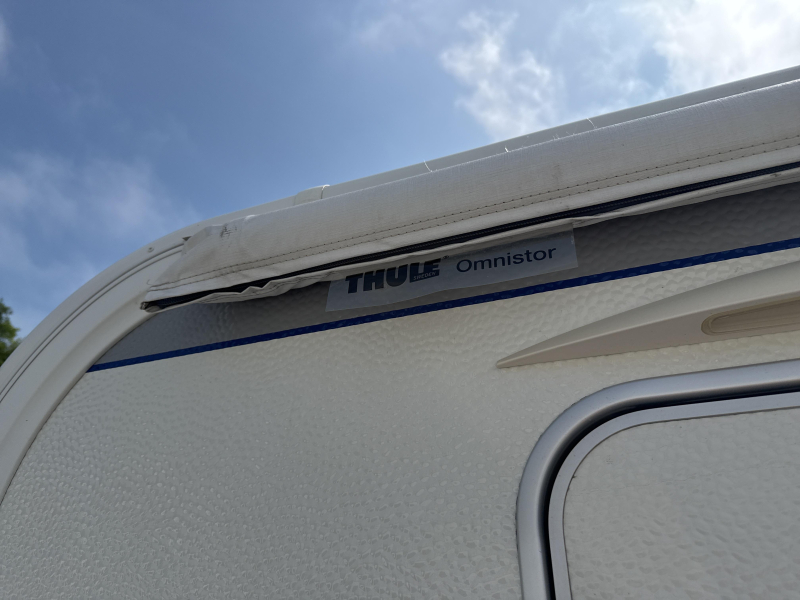 Hobby De Luxe 440 SF Airco/Mover/Awning photo: 12