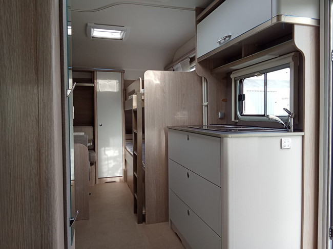 Bürstner Premio Plus 510 TK foto: 11