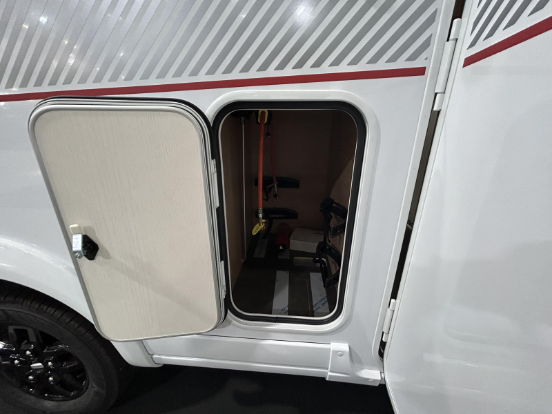 Camping-car Pilote Atlas A690G de l'ann&eacute;e 2024 ! photo : 16
