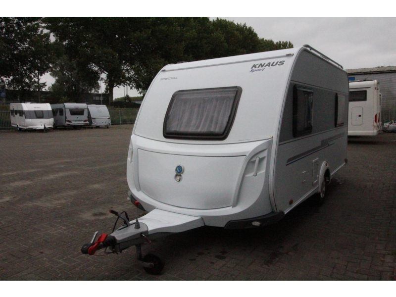 Knaus Sport Special 420 QD Awning, Bicycle rack, LMV photo: 4