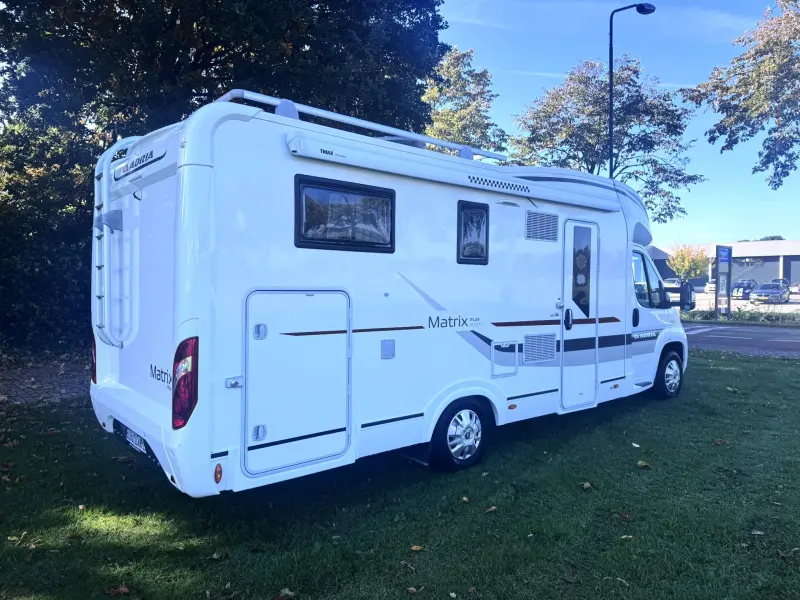 Adria Matrix M 670 SL  foto: 2