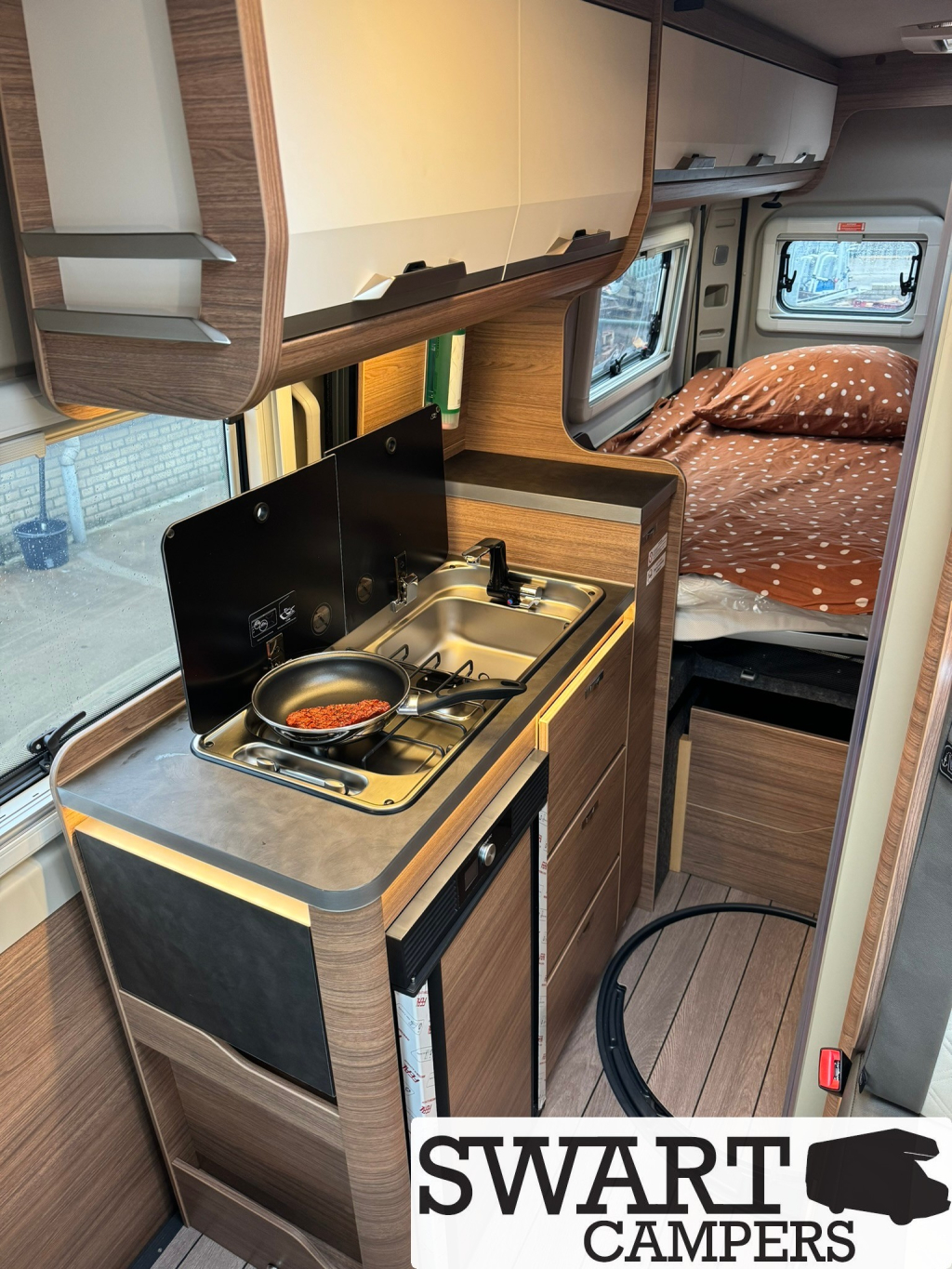 Knaus Boxlife 600 ME Platinum Selection, Automaat Lengtebedden foto: 12