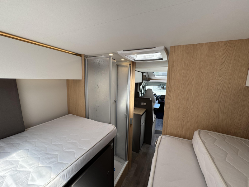 LMC Tourer Lift H 730 G photo: 5