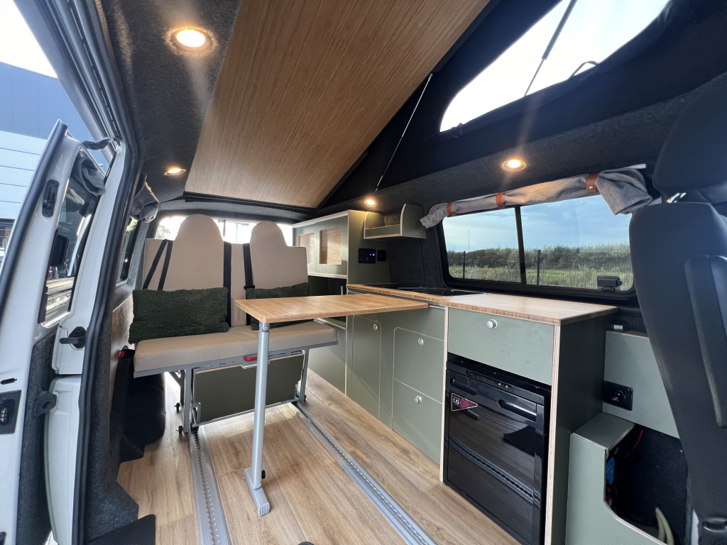 Volkswagen T6 Buscamper 2018 neuer Ausbau Foto: 1