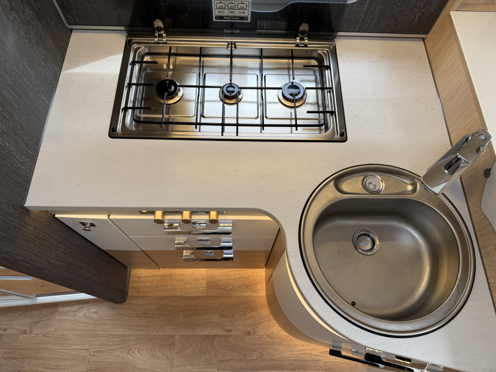 Hymer B-ML I 780 foto: 23