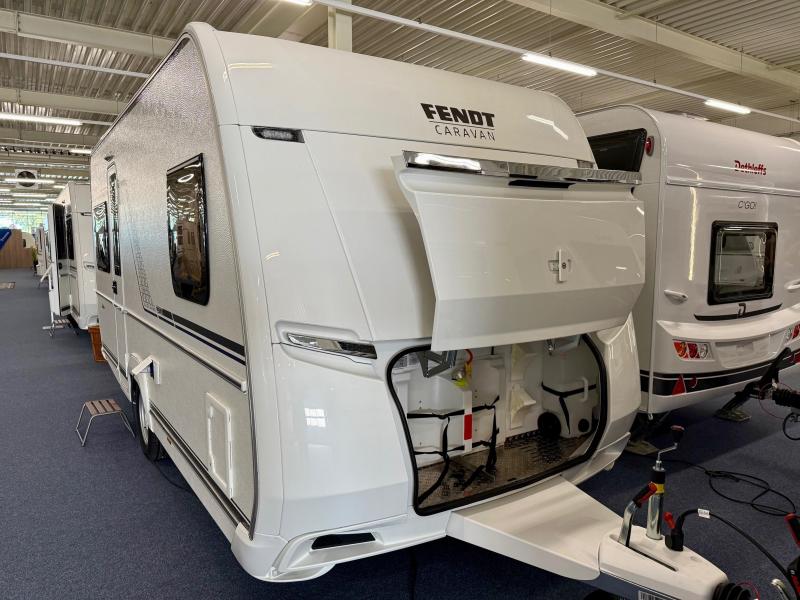 Fendt Bianco Activ 445 SFB modeljaar 2026  foto: 2