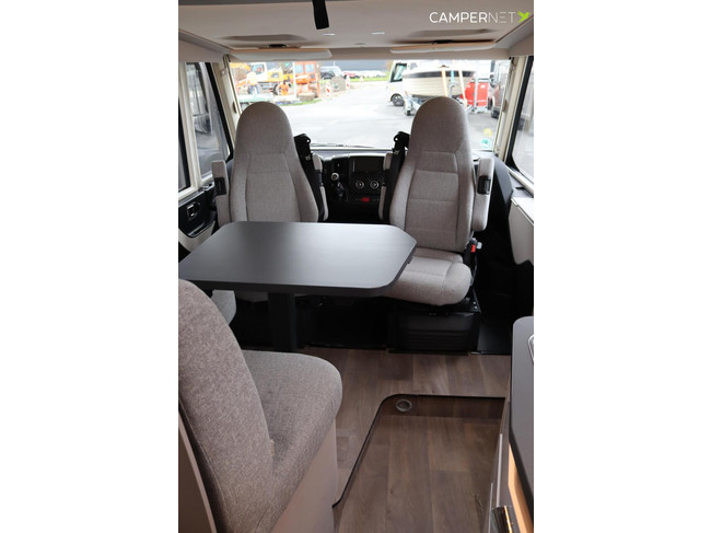 Hymer Exsis-I 580 Pure | 165cv | Camas individuales | Panel solar | Portabicicletas Thule | Cama abatible | Toldo Thule | 6.99M | foto: 7