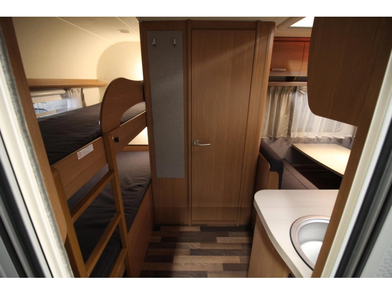 Knaus Sport 500 QDK Mover Voortent Fietsenrek  foto: 5