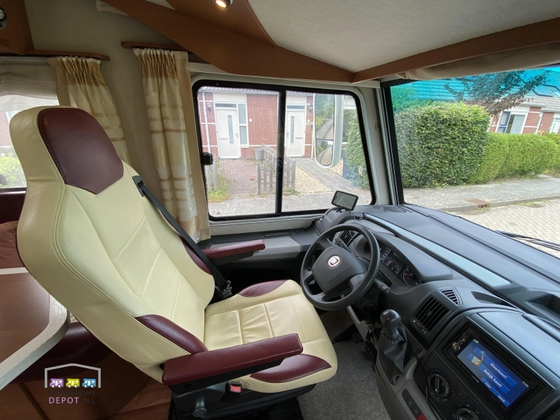 Niesmann+Bischoff Arto 64 GL | NL Camper 1e Eig. foto: 21