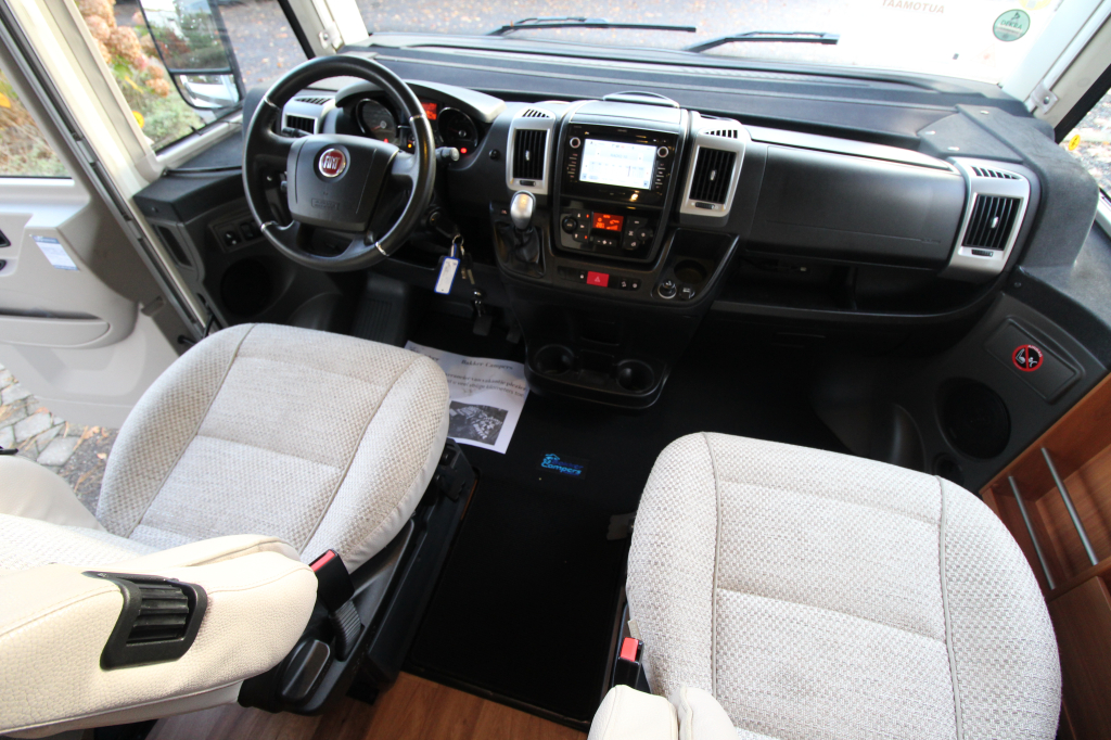 Hymer Exsis Ex i588 foto: 14