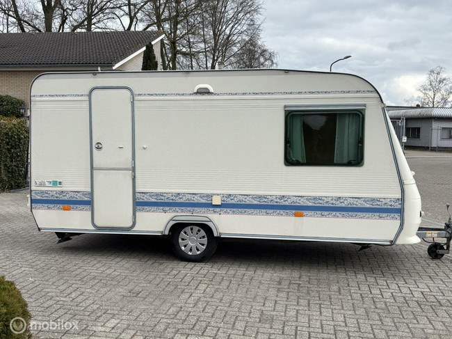 Adria 430 PH super netjes lichtgewicht foto: 5