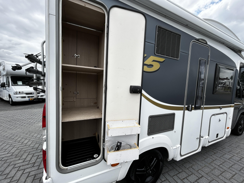Bürstner Nexxo 580 T Hefbed/2015/5.8M/Euro-5!  foto: 19