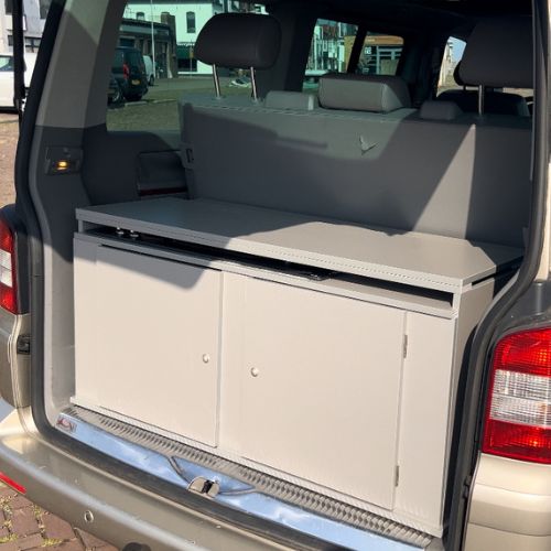 VOLKSWAGEN MULTIVAN TDI 128 KW 2.5 AUT Foto: 14
