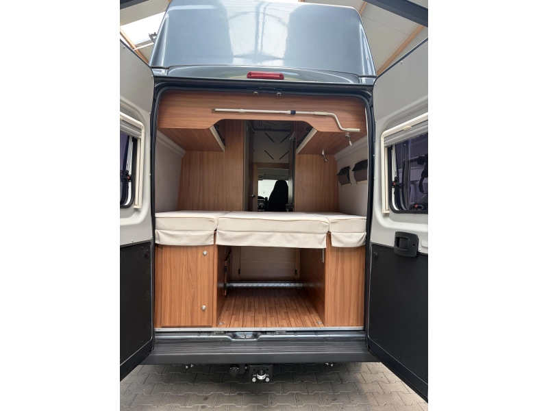 Weinsberg CaraBus 600 MQH 4 Personen Foto: 17