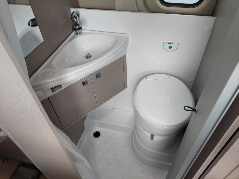 Bürstner Delfin C 621 ACTIEPRIJS!  foto: 6