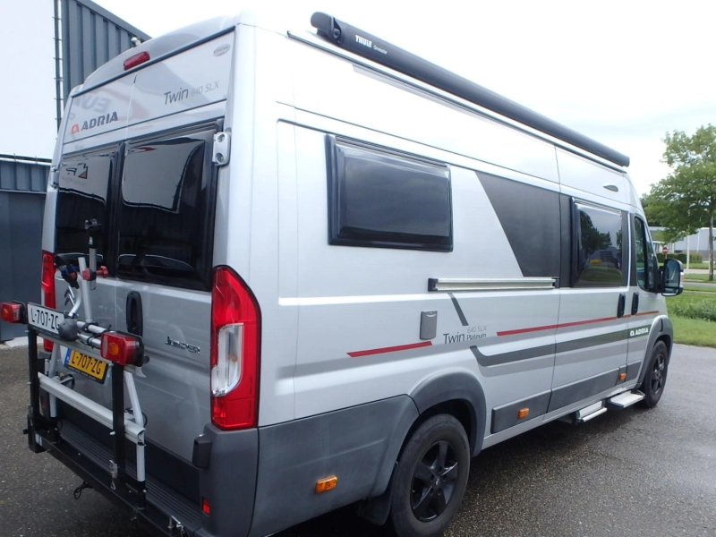 Adria Twin Platinum 640 SLX Foto: 3