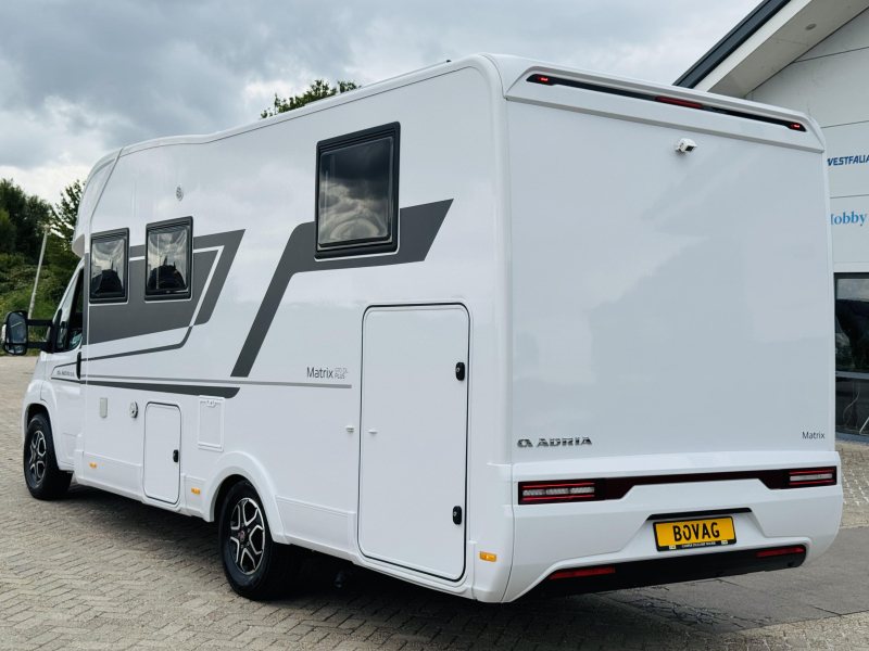 Adria Matrix Plus 670 DL Automaat Omvormer Airco  foto: 9