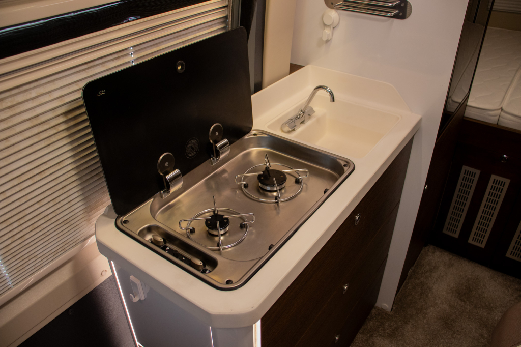 Karmann Davis 590 Skyroof foto: 18