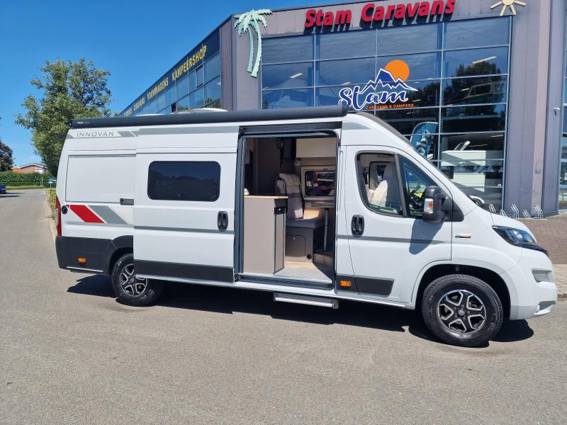 LMC Innovan 640 enkele bed vol opties  foto: 2