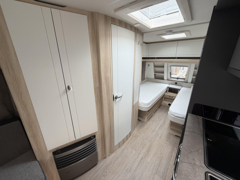 Hobby De Luxe 495 UL Model 2027  foto: 9