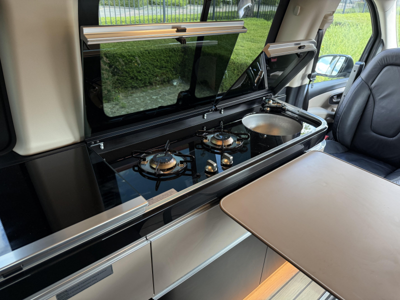 Mercedes-Benz V300 Marco Polo 4-Matic 2022 55.000KM AUT foto: 17