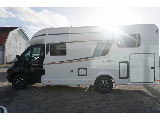 B&uuml;rstner Limited T 690 Citroen Foto: 6