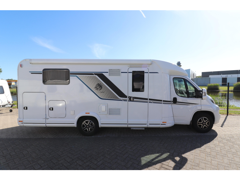 Knaus Sky TI 700 MEG Automatik / Einzelbetten Foto: 2