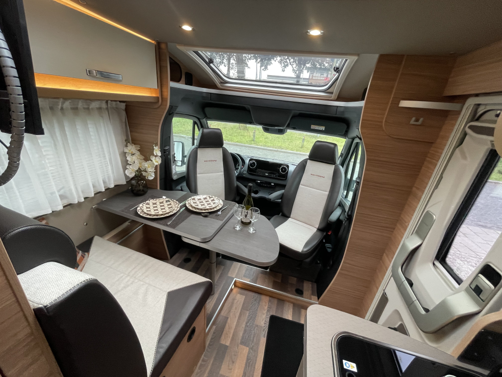 Weinsberg CaraCompact 600 MEG ENKELE BEDDEN 9TRONIC AUTOMAAT foto: 1