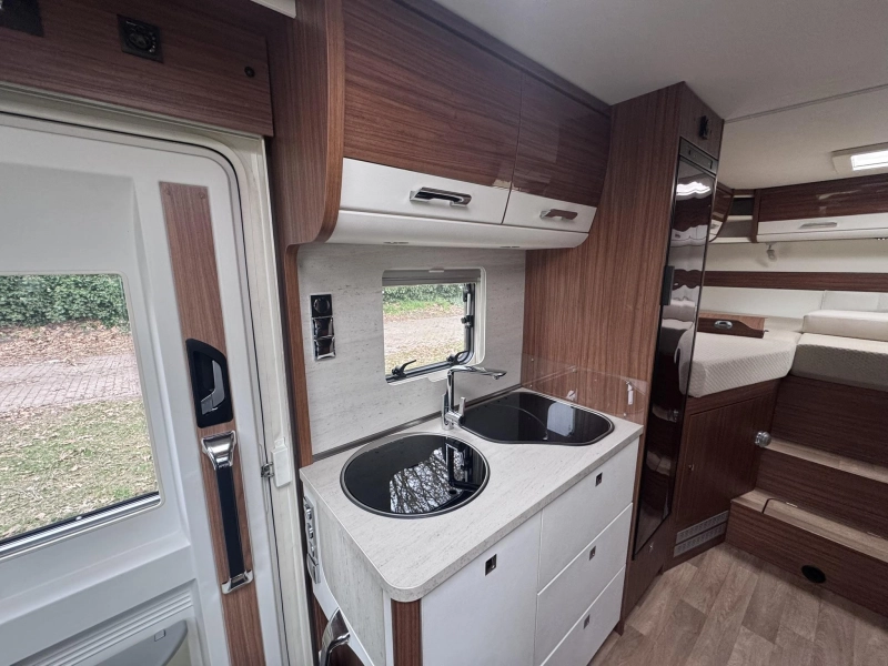 Dethleffs Advantage 6611 T  foto: 12