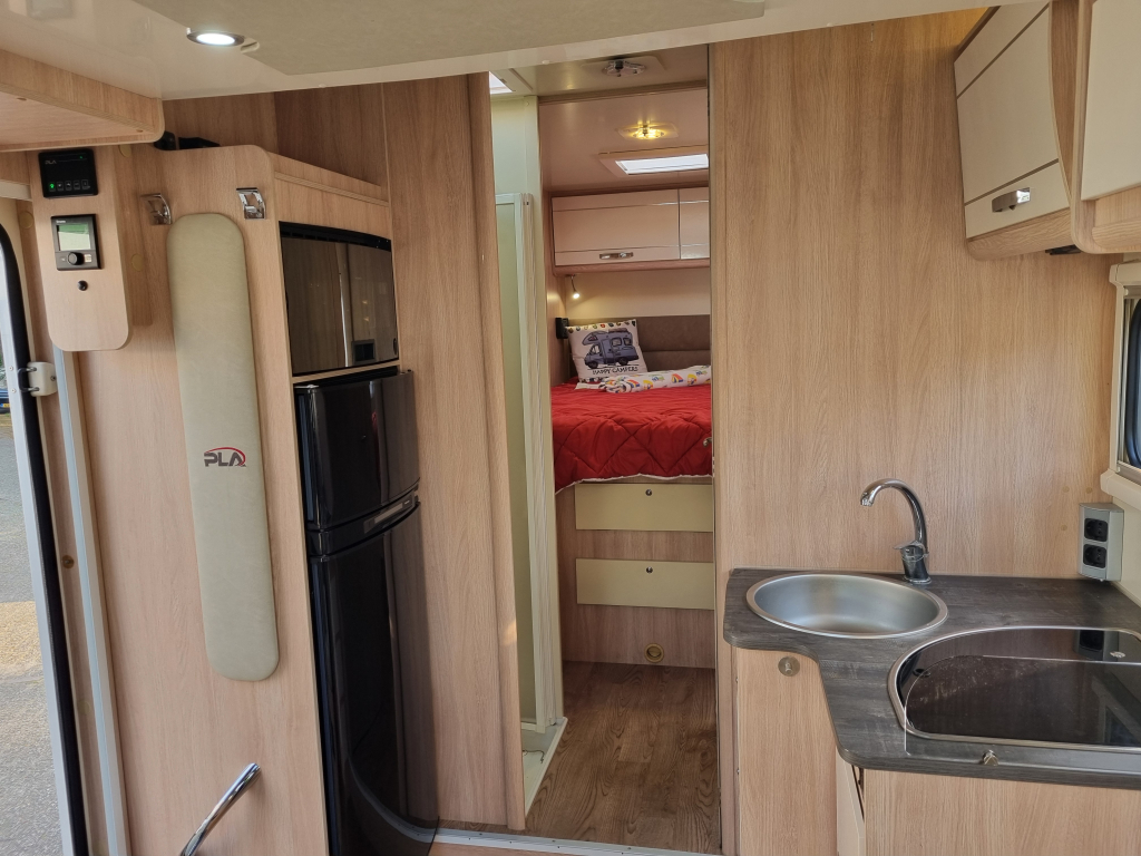 PLA Happy 397 Automatik Queensbett HPC Nivelliersystem 4.4 t Foto: 14