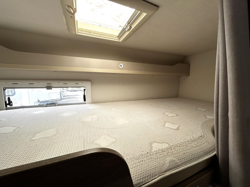 Chausson Flash 646 C Alkoven/2017/Euro-6/6.20M! Foto: 15