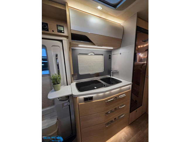 Hymer BMC-T 580 *Automaat 177pk* LED-koplampen* Nieuwstaat!! foto: 14