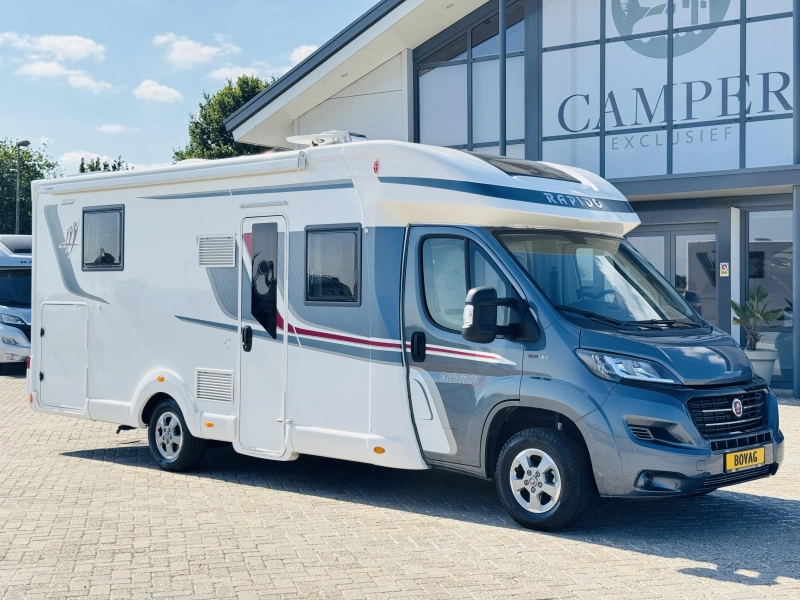 Rapido 696 F Premium Edition &iexcl;SOLO 8.000 KM! foto: 3