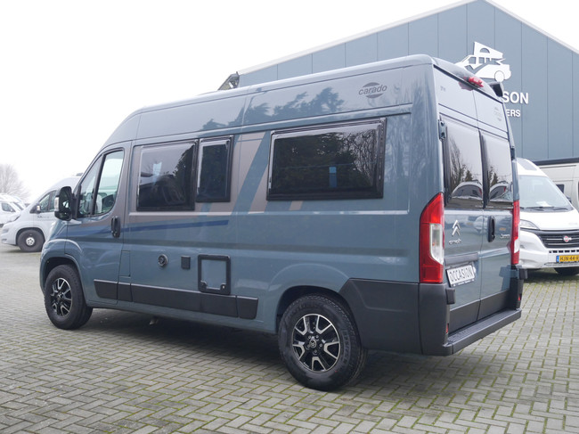 Carado CV 540, 5.40 Meter Buscamper, Dwarsbed foto: 22