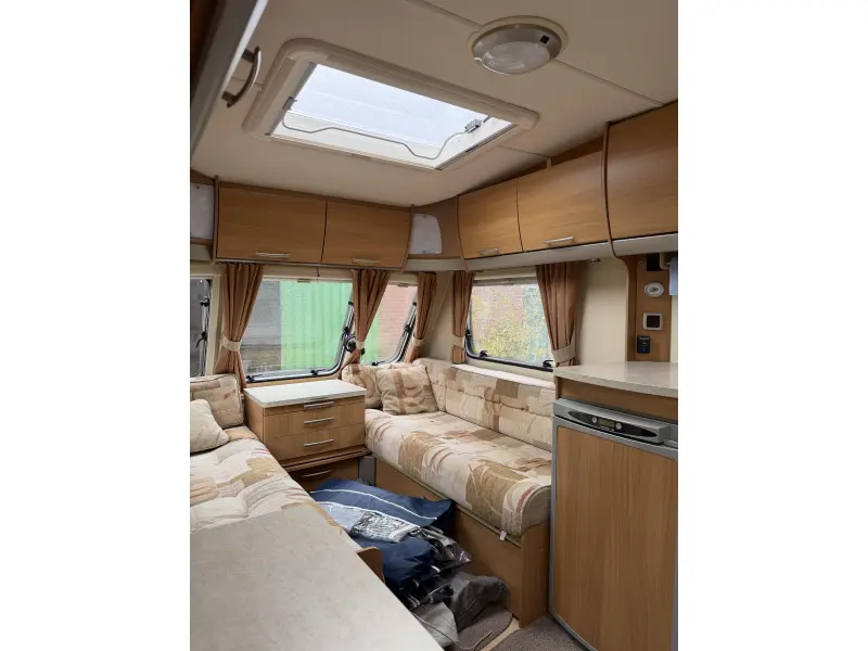 Swift Charisma  foto: 15