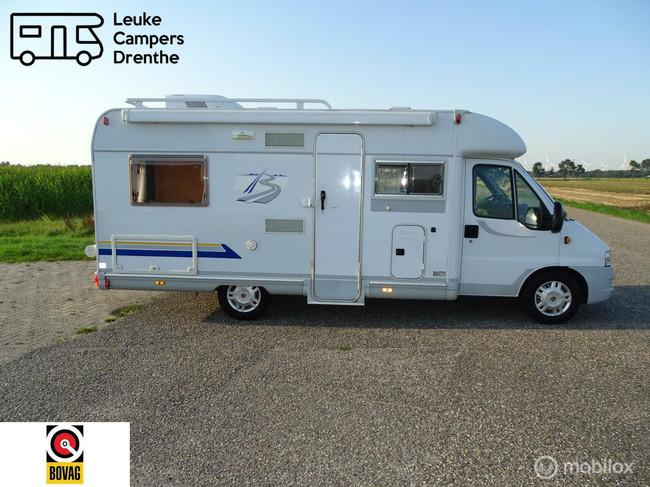 Bürstner Harmony 244 t602 Dakairco zonnepaneel in goede staat foto: 3