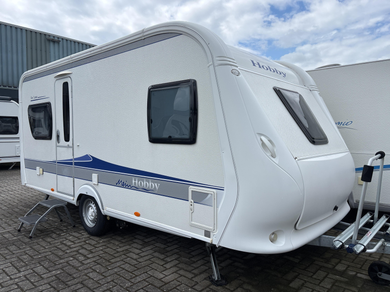 Hobby De Luxe 460 UFE Incl mover, luifel 