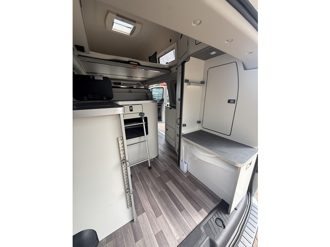 Ford Nugget plus techo alto Westfalia autom&aacute;tico 170 cv 4 plazas aire acondicionado c&aacute;mara control de crucero llantas de aleaci&oacute;n gancho de remolque desmontable pdc d/t foto: 22