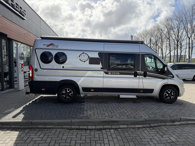 Malibu 640 LE Charming GT 9T-Automatic Single Beds Skyview Bike Swing photo: 5