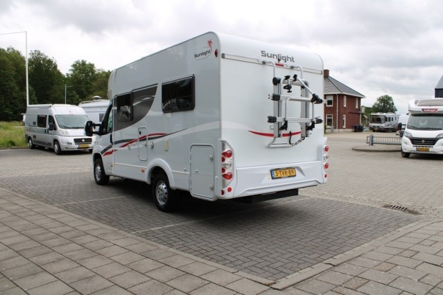 AUTOM&Aacute;TICO Fiat 2.3 150 cv Cama francesa (99 foto: 8