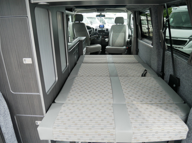 Volkswagen T5 GP, 4 Zitplaatsen, Vast Hoogdak foto: 15