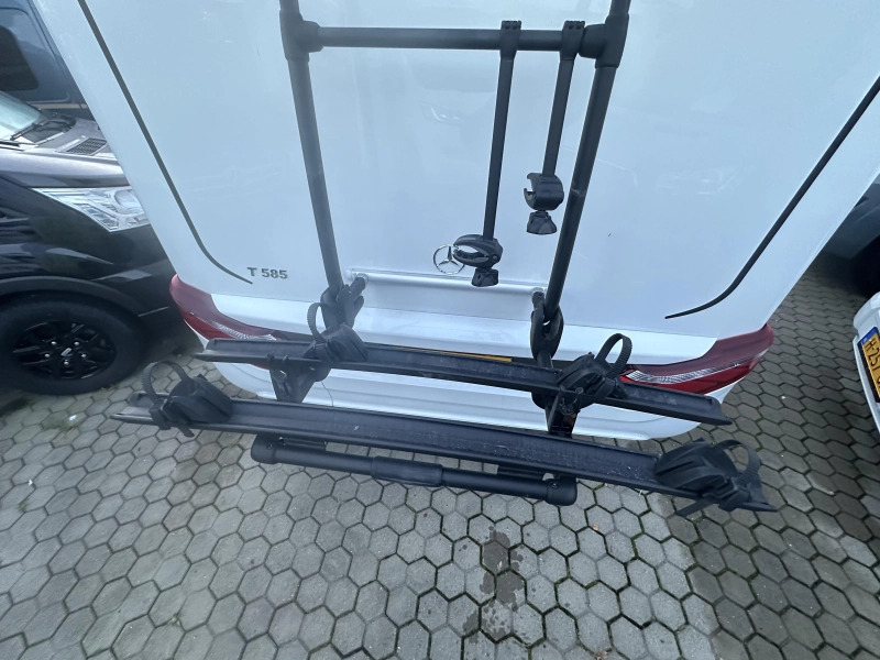 Hymer Tramp S 585 HEFBED + LENGTE BEDDEN  foto: 7