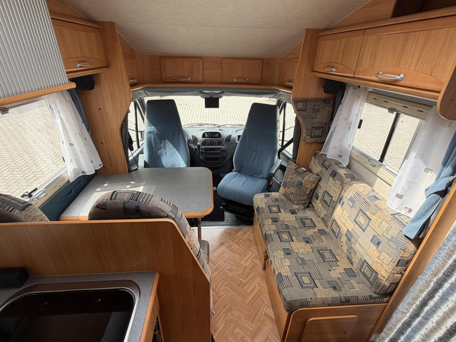 Adria Stargo 670SP MB 316Cdi Maxxfan Luifel Oven 1Ste Eigenaar foto: 12