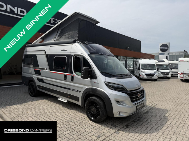 Adria 640 SGX Sports 9T-Automatique 2X Climatisation Auvent LED Porte-v&eacute;los photo : 0