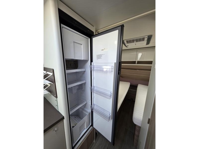 Bürstner Averso 535 TL Compleet  foto: 11