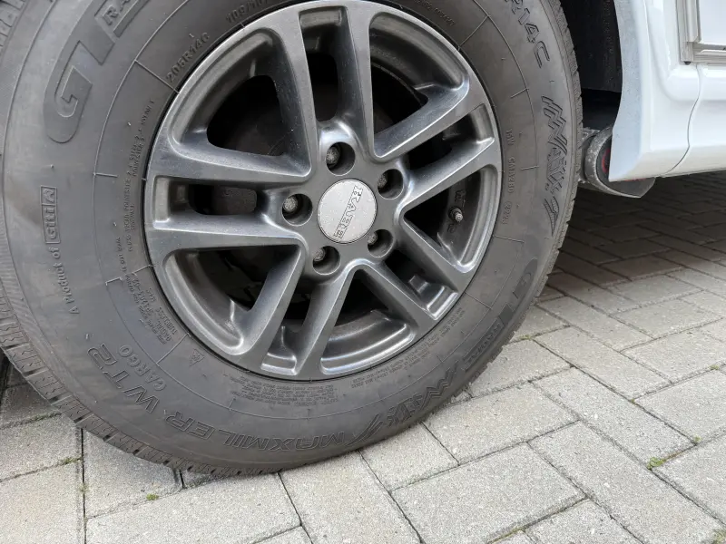 Kabe Royal 520 XL Model 2017 | 230 breed 