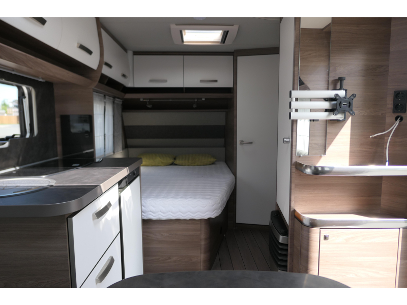 Knaus Sport Silver Selection 450 FU incluyendo avance foto: 13