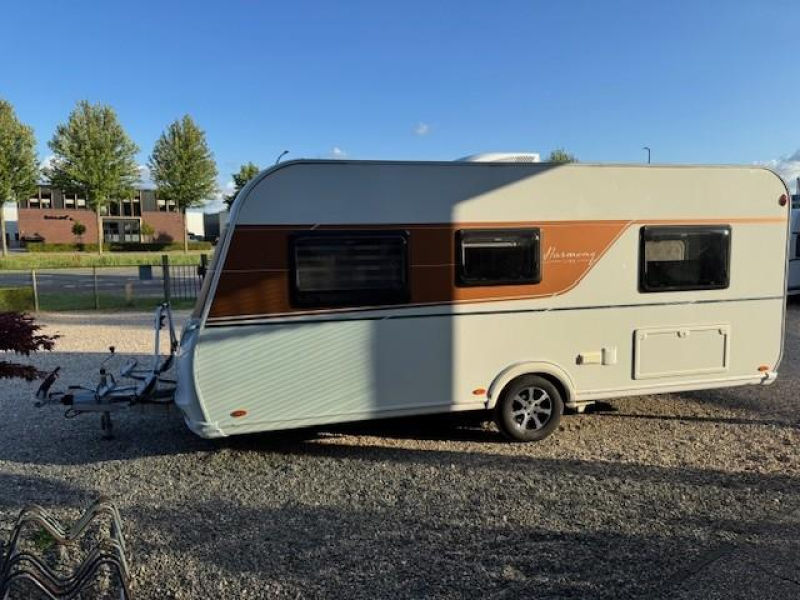 Bürstner Averso Harmony Line 465 TS mover airco fietsenrek  foto: 4